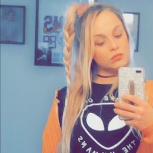 Meet your Posher, Bridgit